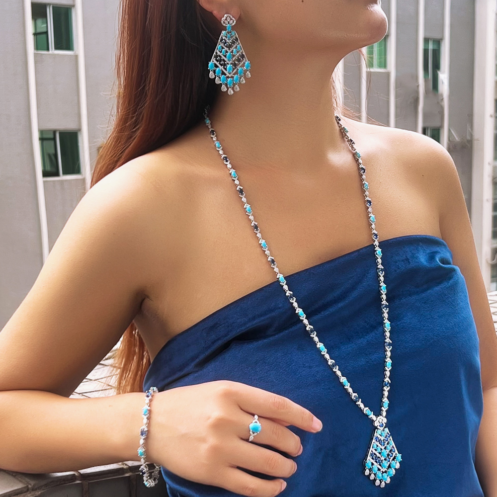 CWWZircons Set di Gioielli da  - Ethnic Fashion Dubai recensione e prezzo