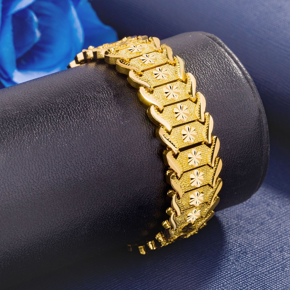 Nuovi bracciali di lusso in ar - Ethnic Fashion Brands recensione e prezzo