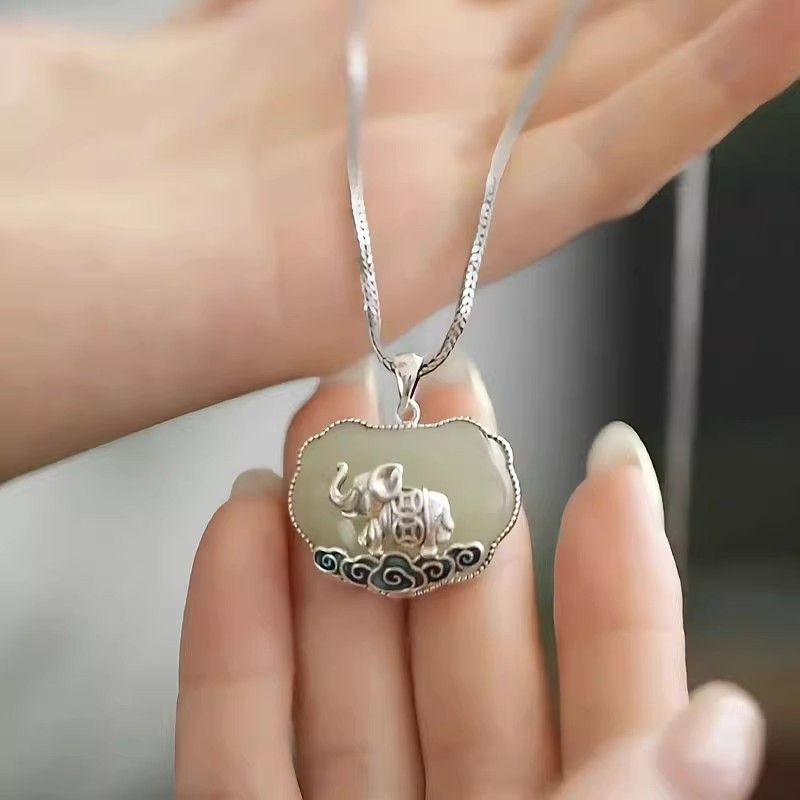 Ciondolo elefante nuvola clois - Ethnic Contemporary Fashion recensione e prezzo